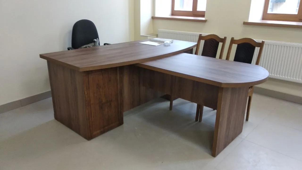 Офисная мебель