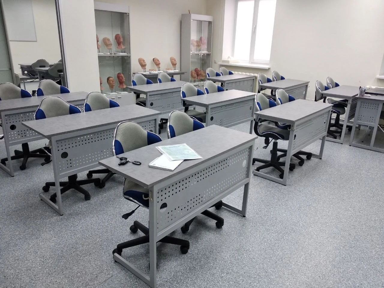 Офисная мебель