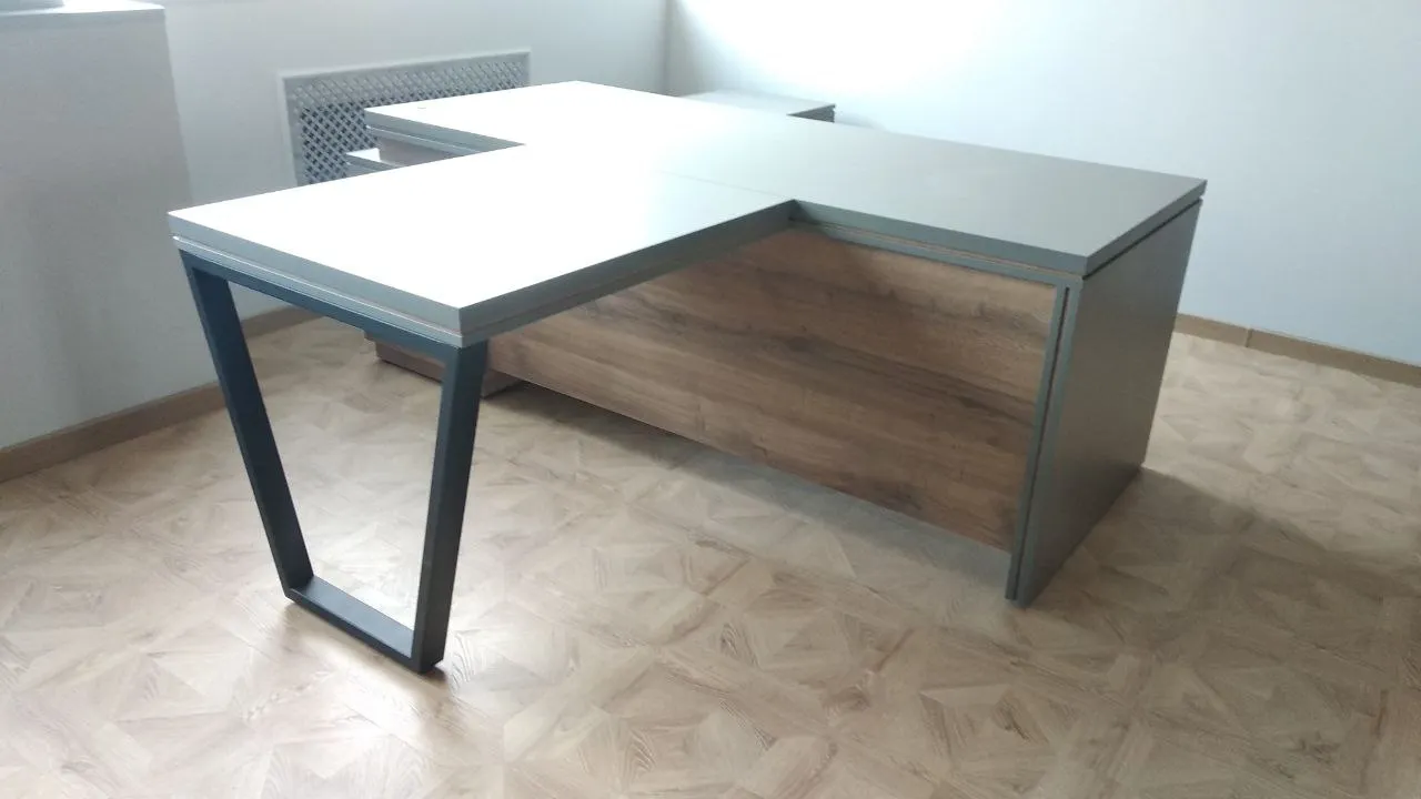 Офисная мебель